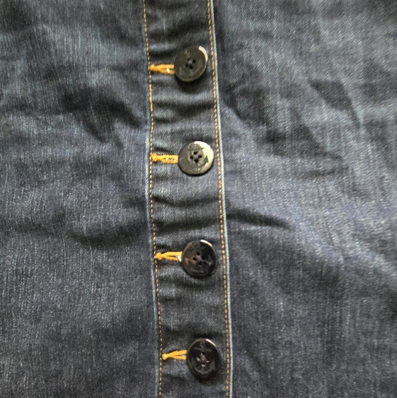 Talbot's womens 12p Blue Button Skirt - Picture 6 of 9